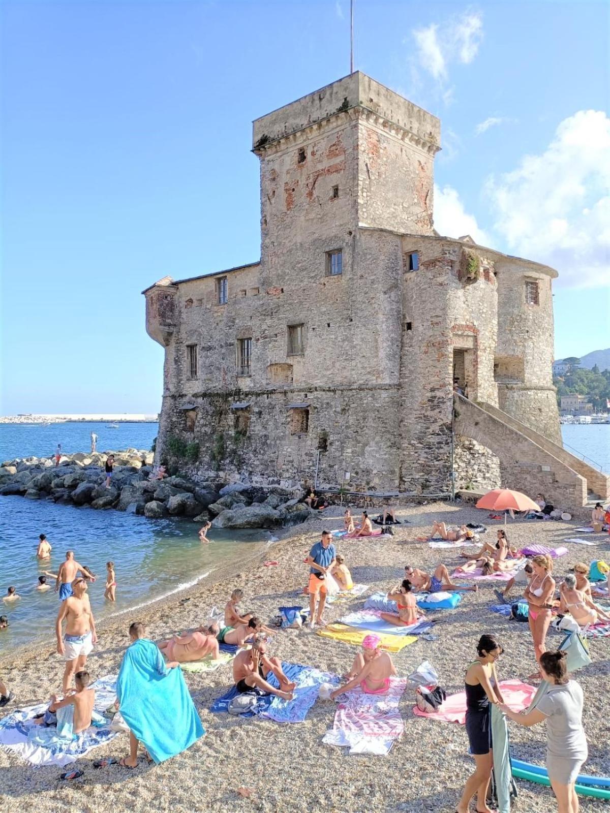 Fronte Del Golf Apartman Rapallo Kültér fotó